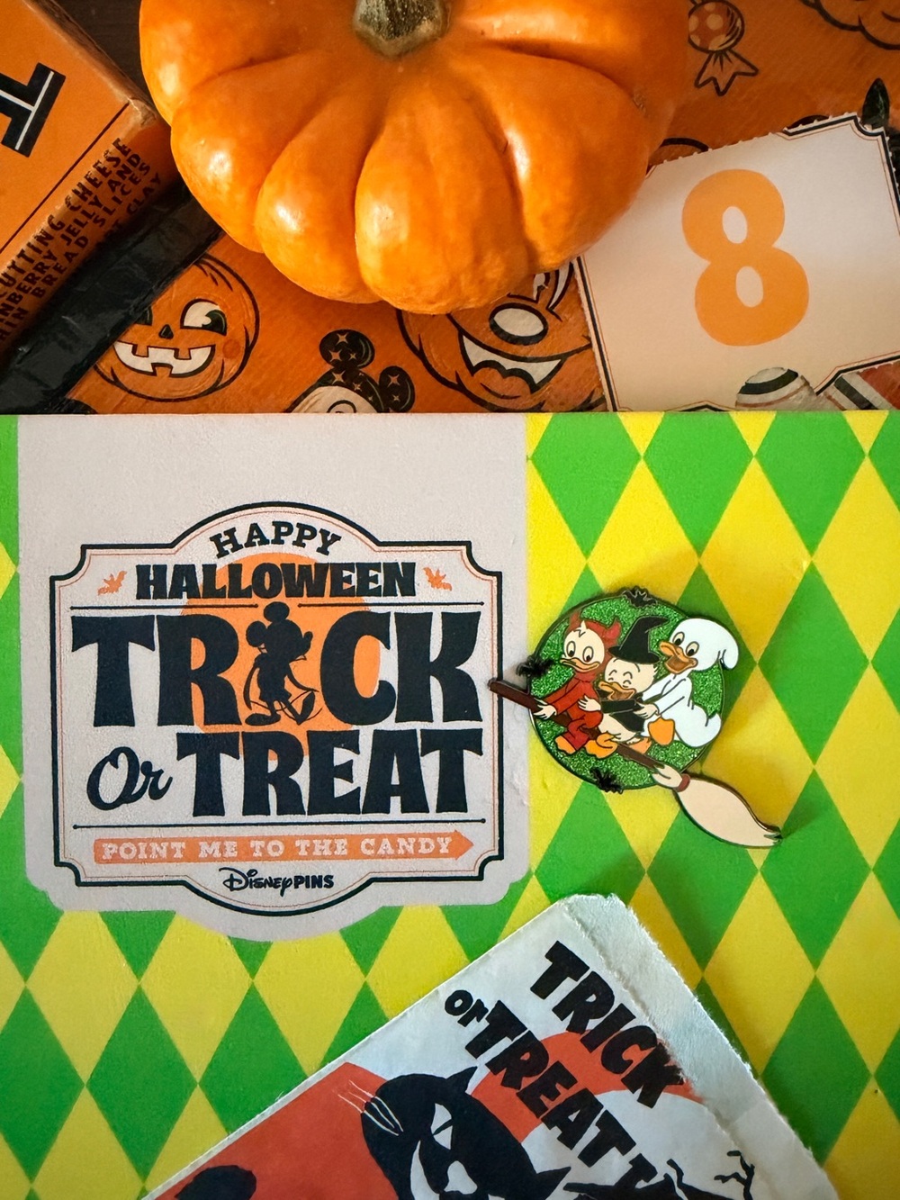 Disney Halloween Countdown Calendar Glitter - Huey Dewey & Louie